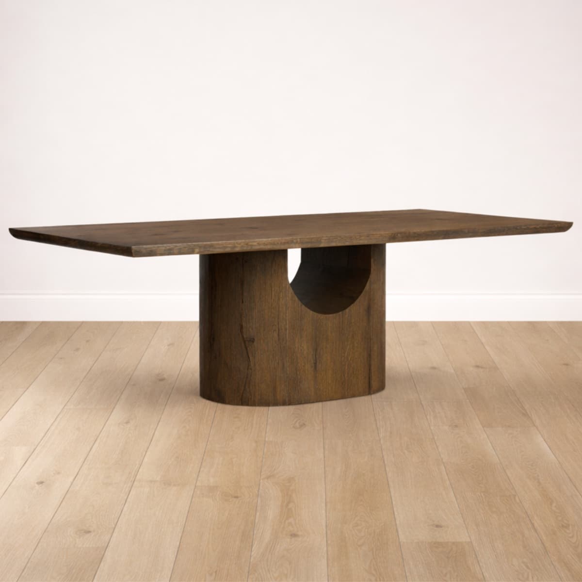 Bàn Ăn Gia Đình Sang Trọng - BG23