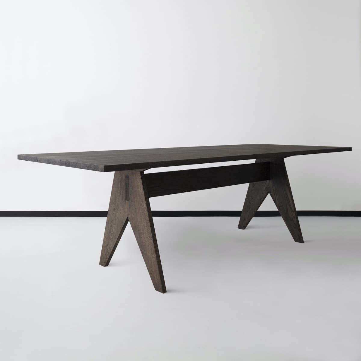 Bàn Ăn Hiện Đại Chân Chữ V - BG14