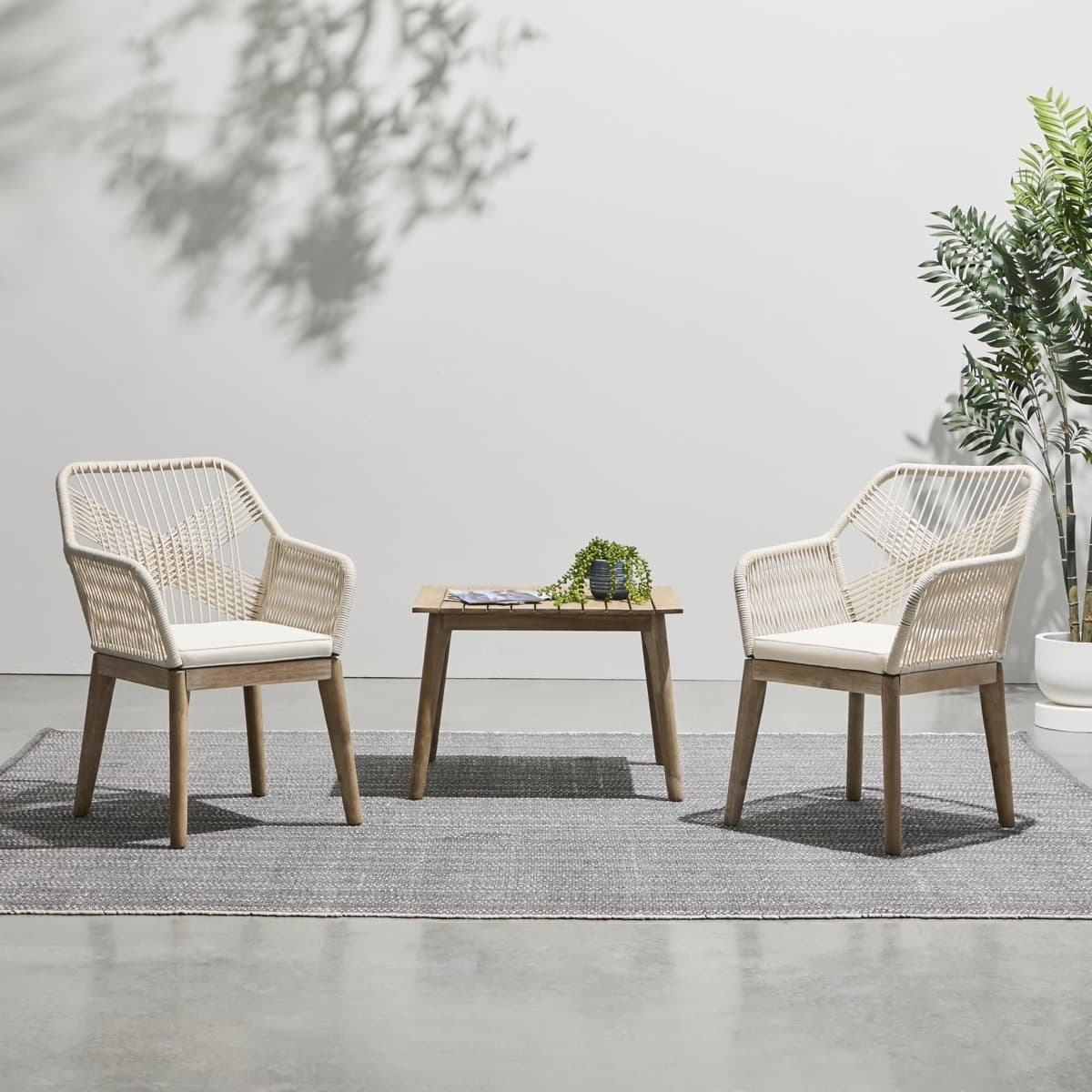 Bàn Ghế Ngoài Trời Chân Gỗ – BG21