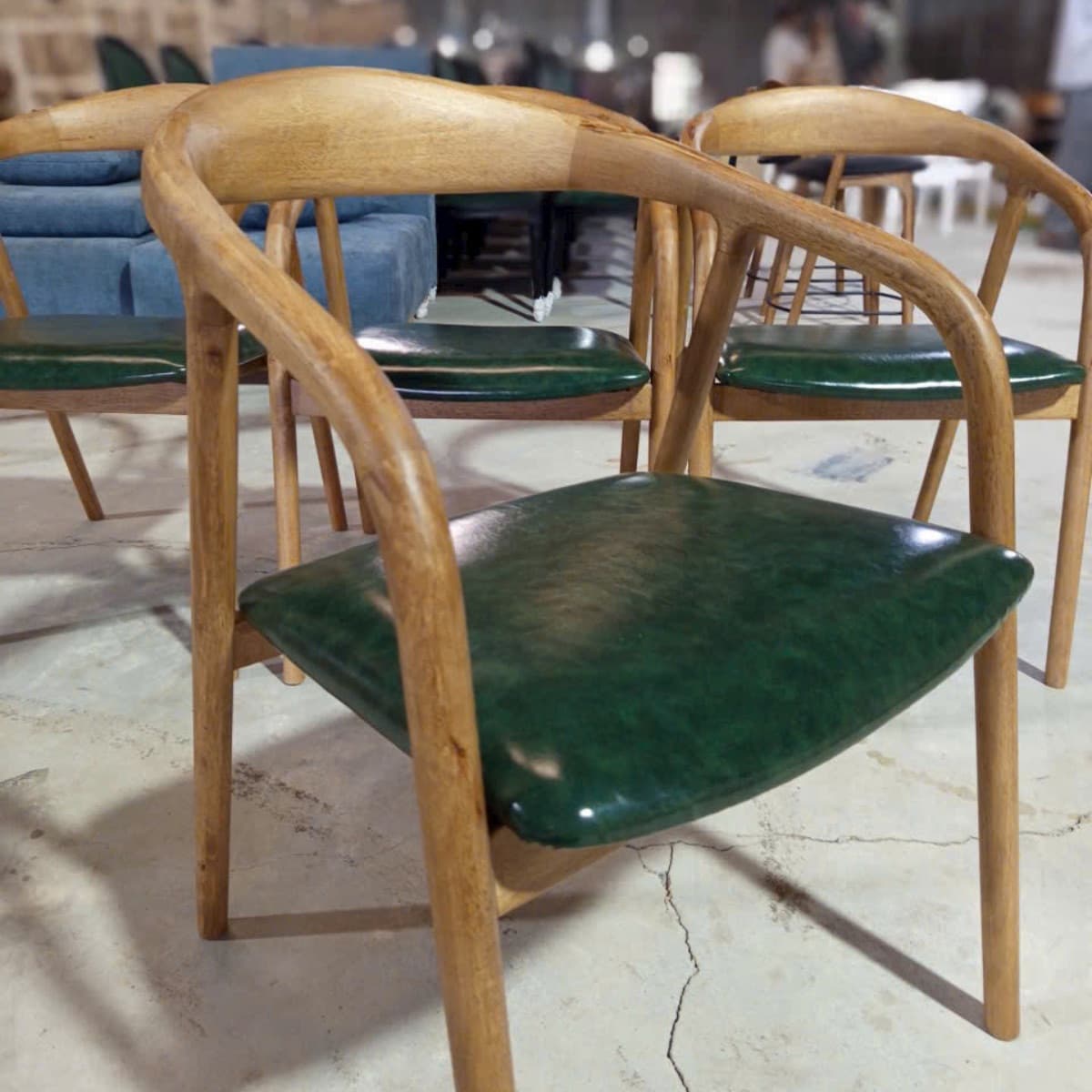 Ghế Gỗ Có Tay Hiện Đại GF20 - ảnh 8