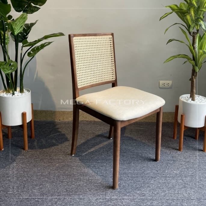 Ghế Gỗ Đan Mây Giá Tốt - GAG10